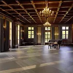 Hotel Palac I Loft Ojrzanow