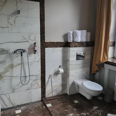 Palac I Loft Отель
