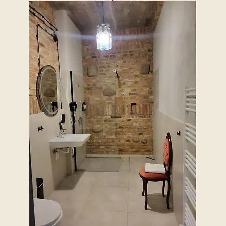Отель Palac I Loft Ojrzanow