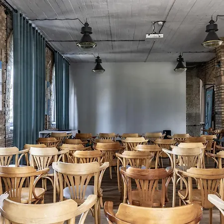 Palac I Loft * Ojrzanow
