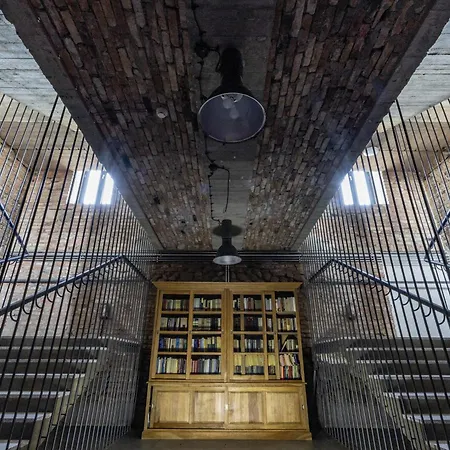 Palac I Loft Otel *